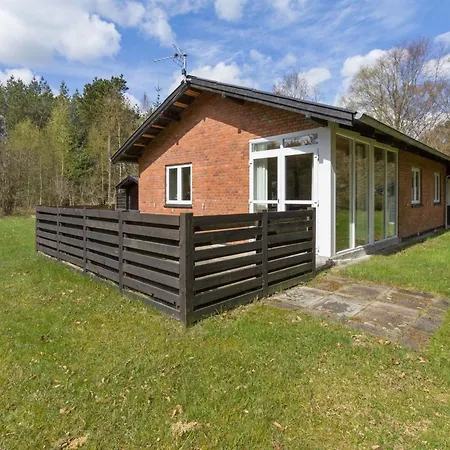 Casa vacanze Eina - 250m From The Sea By Interhome