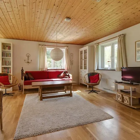 Eina - 250m From The Sea By Interhome Casa vacanze *