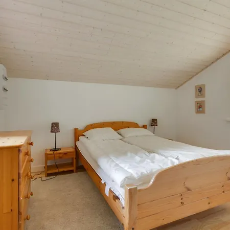 Eina - 250m From The Sea By Interhome Vakantiehuis *